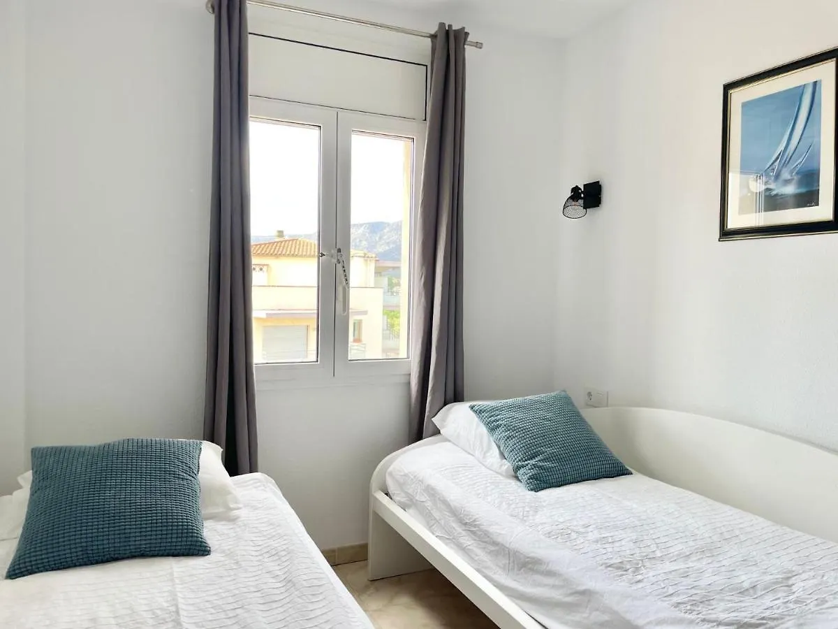 Apartamento Thalassa Frente Al Mar En Roses 0*,