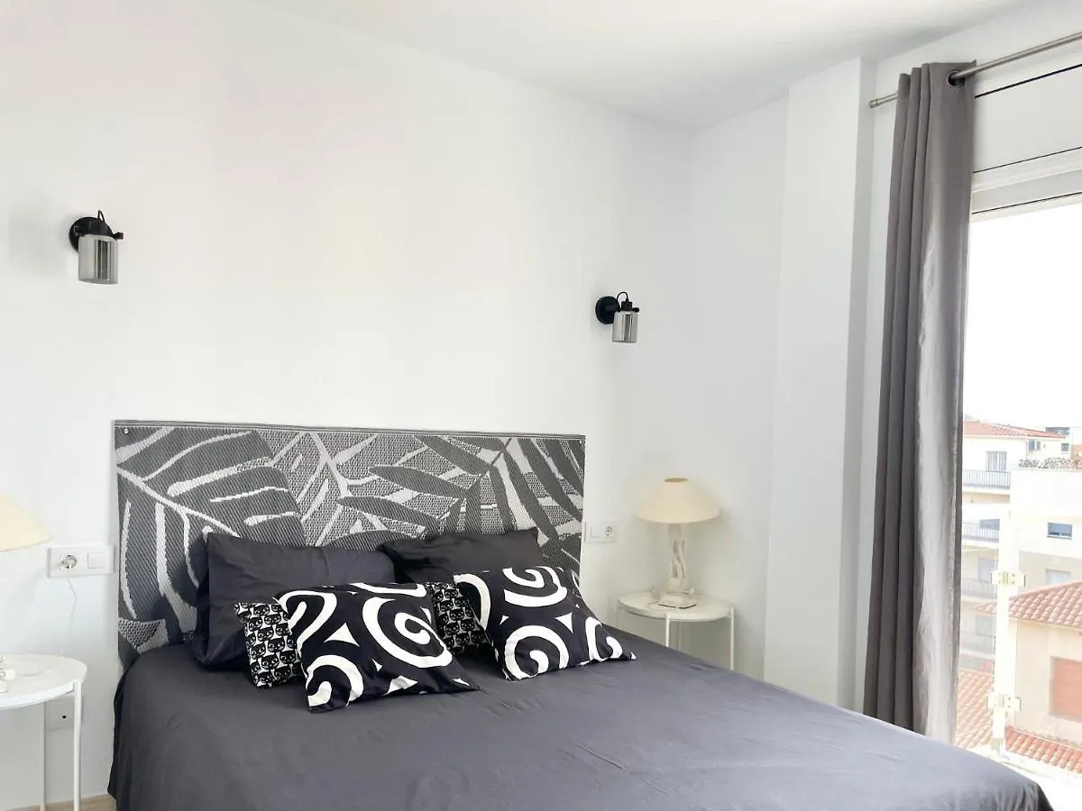 Apartamento Thalassa Frente Al Mar En Roses