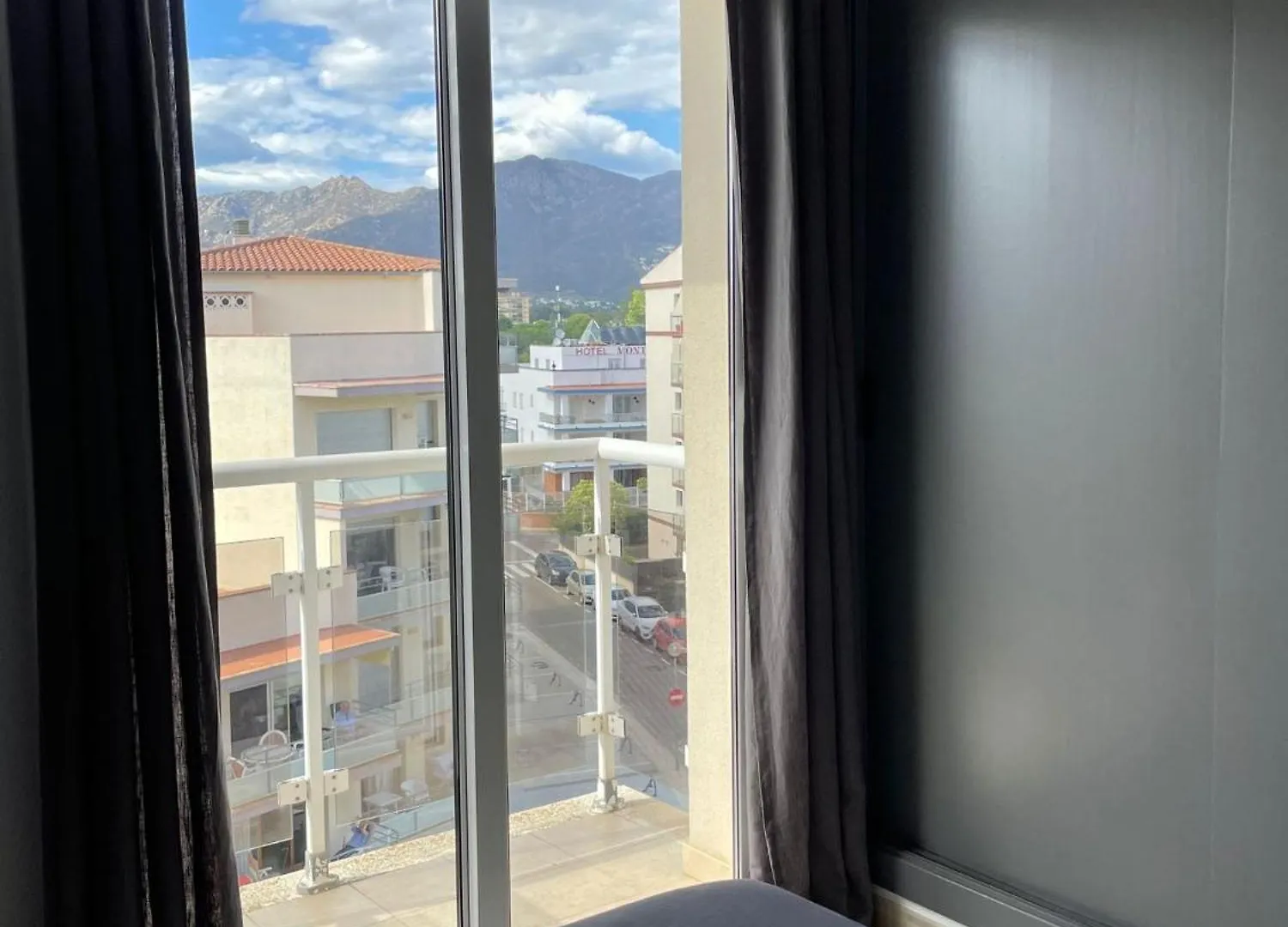 Apartamento Thalassa Frente Al Mar En Roses